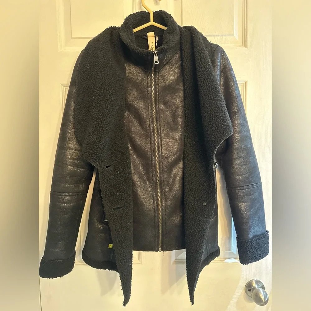 Soya & Kyo Black Faux Shearling Moto Jacket - Size XS - Picture 2 of 9
